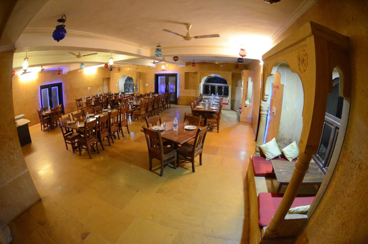 Hotel Prince-Near Jaisalmer Fort מראה חיצוני תמונה