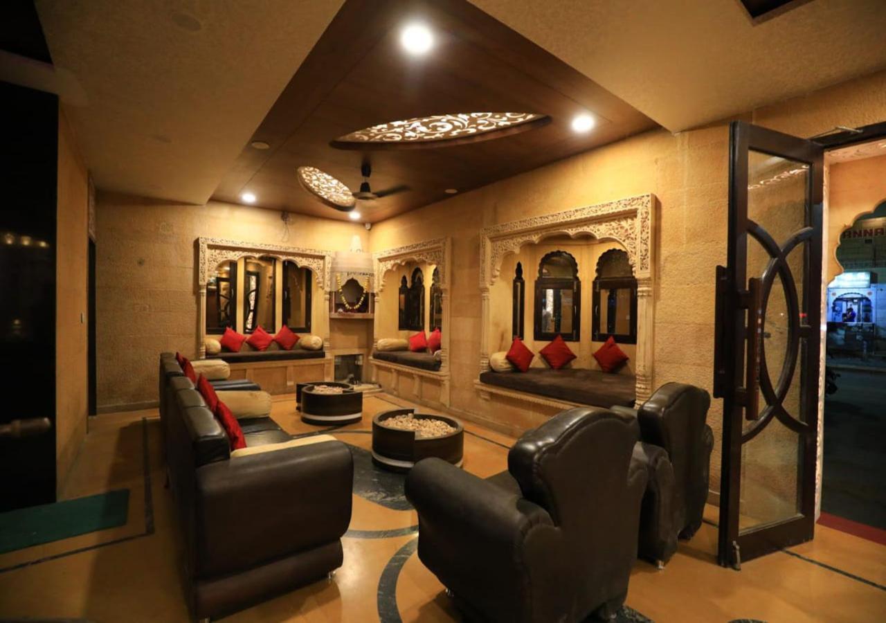Hotel Prince-Near Jaisalmer Fort מראה חיצוני תמונה
