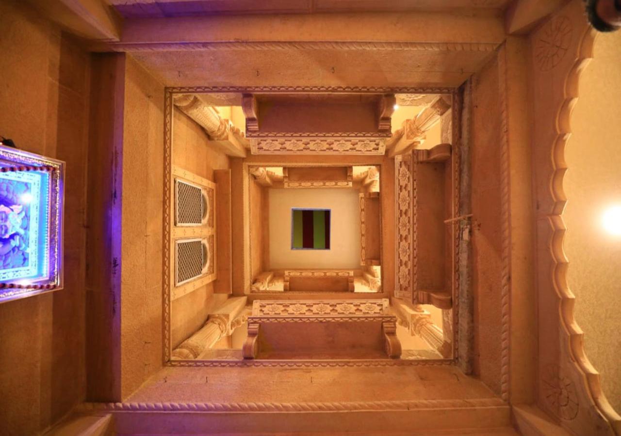 Hotel Prince-Near Jaisalmer Fort מראה חיצוני תמונה