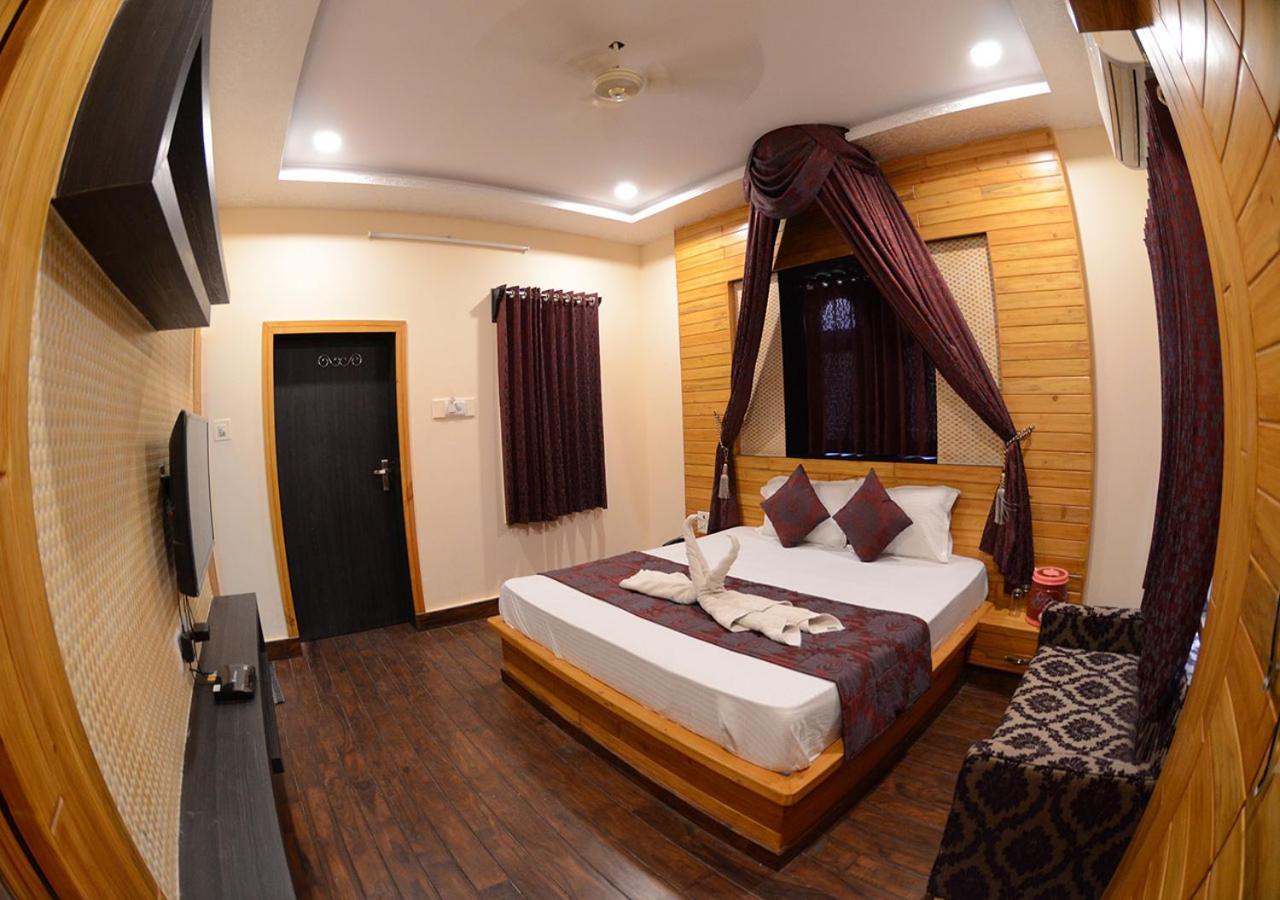 Hotel Prince-Near Jaisalmer Fort מראה חיצוני תמונה
