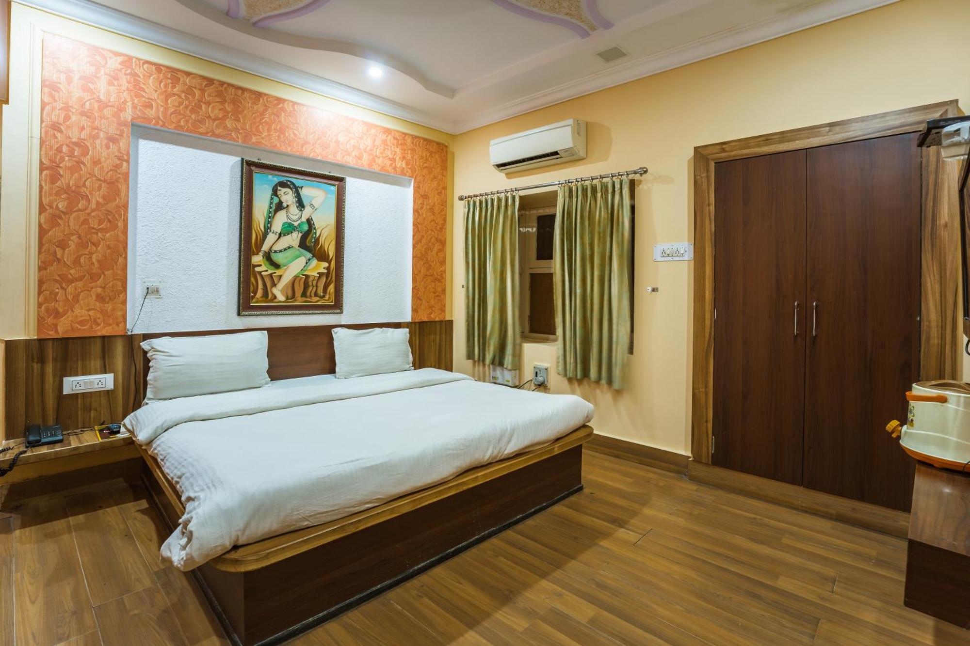 Hotel Prince-Near Jaisalmer Fort מראה חיצוני תמונה