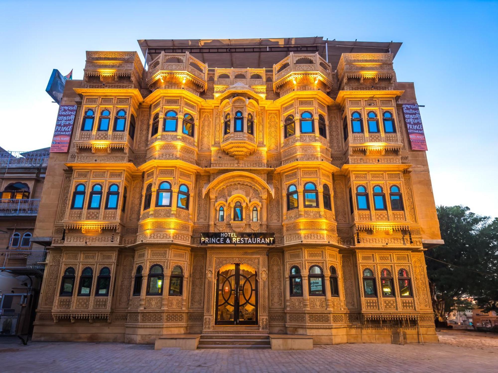 Hotel Prince-Near Jaisalmer Fort מראה חיצוני תמונה