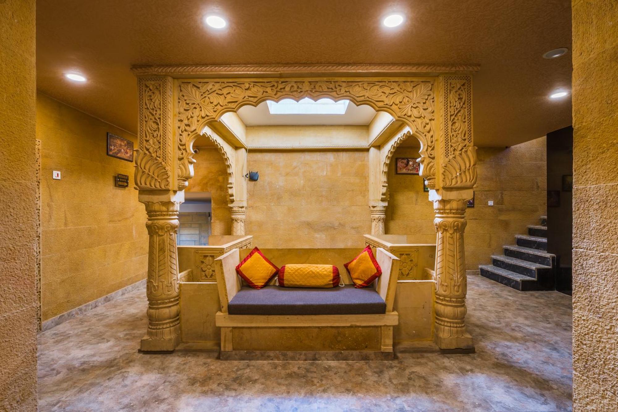 Hotel Prince-Near Jaisalmer Fort מראה חיצוני תמונה